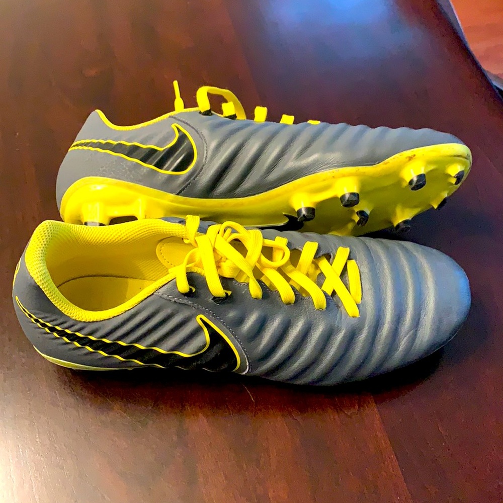 Nike Tiempo Soccer cleats 8